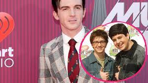Jared drake bell (born june 27, 1986), also known as drake campana, is an american actor, singer, songwriter, and musician. Drake Bell Deutet An Gibt Es Ein Drake Josh Revival Promiflash De