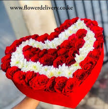 Dhakagifts offering flowers with cake for this valentine. Love Flowers Flower Delivery Beautiful Flowers Heart Shape Box