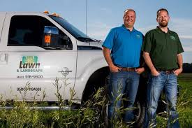 Lawn care service omaha nebraska company provides professional residential and commercial lawn maintenance services. Omaha Lawn Care Company Fertilizer Company H H Lawn And Landscape Omaha Ne