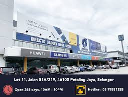 Kuala lumpur, petaling jaya, malaysia. Directd Online Store Directd Gadget Mega Store Pj