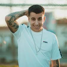 Join facebook to connect with fernando daniel and others you may know. Fernando Daniel Lyrics Songs And Albums Genius