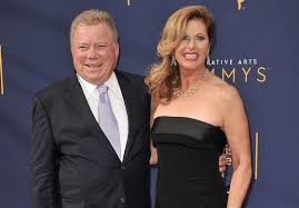 A to i přesto, že občas zažívá i méně příjemné chvíle. William Shatner Se Rozvadi Idnes Cz