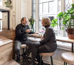 Nous nous réjouissions de vous accueillir dans notre salon de thé! The Tea Houses Of Montreal Tourisme Montreal