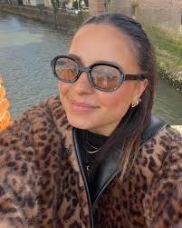 Ana Beatriz Drummond (@biadru) • Instagram photos and videos