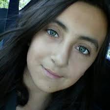 Daisy Escobar (@DaisyEscobar)