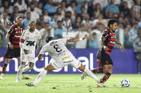 Santos e Corinthians vencem no Brasileir&atilde;o e deixam zona de perigo