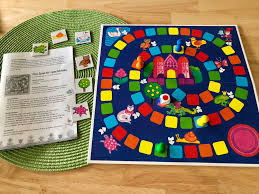 Vier Ersten Spiele Das Spiel Mit Dem Schloss Spieltisch Spiele Schloss