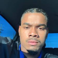 Looking for reliable skip tracers with top platform access?