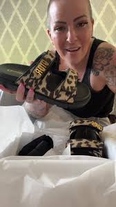 Luxury Unboxing: Chloe Beach Bag & Dior Sliders