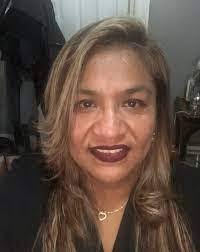 Debra Saffold's Instagram, Twitter & Facebook