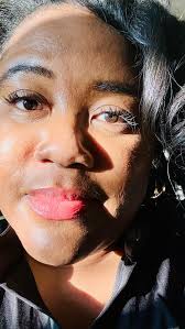 One of my favorite parts of @snappedopenmic is the creative flow of the  band to create something beautiful in the moment! Still geeking out over  this moment the band helped me sing