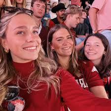 meredith wright (@_meredithwright) • Instagram photos and videos