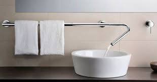 Canak Seklinde Yapilarak Fark Yaratilmis Olan Vitra Banyo Lavabosu Modeli Moda Yeni Modelleri Dekorasyon Banyo Lavabosu Banyo Muslugu Modern Banyo