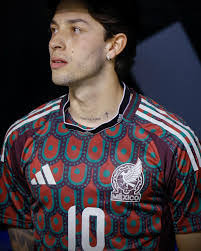 Jordan Carrillo's Instagram, Twitter & Facebook