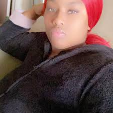 Is there anyone that is available to do some crotchet braid today. If yes  send picture of your work and I will private message. Thank you in advance