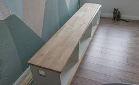 In diesem projekt bauen wir eine garderobe aus holz/osb verlegeplatten. Sitzbank Mit Stauraum Vor Fensterbank Bauen Ein Ikea Hack