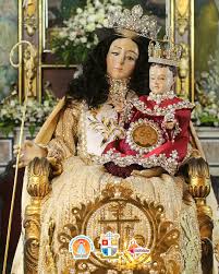 Arquidiócesis de Barquisimeto | ¡Vestida de redención! La sagrada imagen de la Divina Pastora luce su vestido para la Visita 167 a Barquisimeto, ofrendado por los... | Instagram