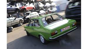 Check spelling or type a new query. Vw Derby Gls Im Fahrbericht Polo Mit 515 Liter Rucksack Auto Motor Und Sport
