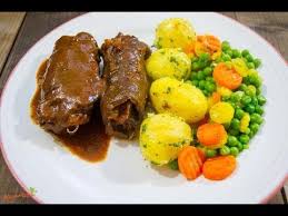 Klassische Rinderrouladen Rezept Und Anleitung Naturlich Lecker Rinderrouladen Rinder Rouladen Rezepte
