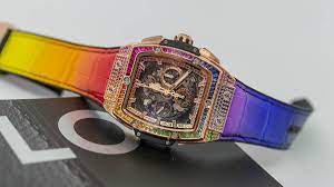 Dit horloge koopt u ongedragen vanaf ca. 665 Ox 9910 Lr 0999 641 Ox 0110 Lr 0999 Rainbow Spirit Of Big Bang Hublot Review