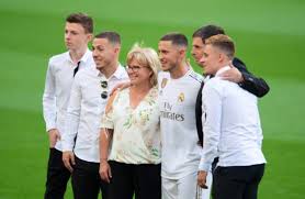 He joined lille in 2005. 3 Bruder Kindheit Und Mehr 10 Fakten Uber Thorgan Hazard