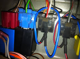 You removed it and i'd first confirm you're getting 12v to the starter motor when the relay closes. Starter Motor Problem Land Rover Forums Land Rover Enthusiast Forum