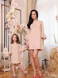 Outfits De Mamas Para Fiestas Infantiles Como Vestirme Para El Cumpleanos De Mi Mother Daughter Fashion Mother Daughter Dress Mother Daughter Matching Outfits