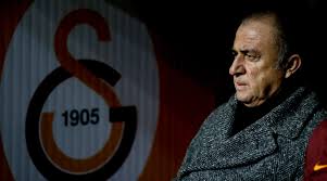 Ben bu saatten sonra ders almam, ders veririm. Fatih Terim Kulubeye Donuyor