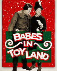 Black And White Christmas Movie Classics Watch These 35 Classic Christmas Movies With Your Family This Year Classic Christmas Movies Christmas Movies Funny Christmas Movies