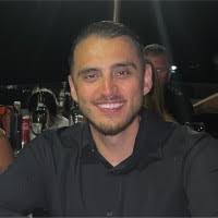 80+ perfiles de «Degener»