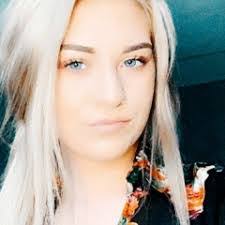 Alisha Bell's Instagram, Twitter & Facebook