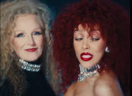 Doja Cat and her mother in the new music video for “Gorgeous” #dojacat #vie