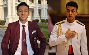 Siapa ni kuat exercise macam tengku ahmad take care tuanku. Pelajar Mckk Cool Je Tak Kisah Wajah Disamakan Dengan Putera Raja Mereka Pun Macam Wow Viral Mstar