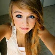 Maureen Walls's Instagram, Twitter & Facebook