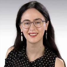 Sheila Maier's Instagram, Twitter & Facebook