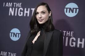 She was miss israel 2004. Wonder Woman Star Gadot Showcases Women Of Wonder In Doc