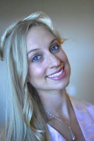 My husband's cool and all 🤣… but I did a photo sesh with my girl recently 