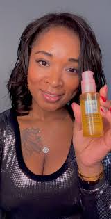 This may be very niche but is anyone going to Ulta Beauty World in April?  Would love to connect to go together!