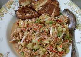 500 gr daging kambing 500 gr kentang 3 lembar daun jeruk 1 batang serai 1 sdm kecap. Resep Sambal Klopo Trancam Oleh Jennaira Halwatuzahra Lindawati