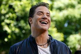 „es gibt so viele dinge, die hätten passieren können. Brendan Fraser Starportrat News Bilder Gala De
