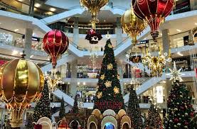 Picking a snowy tree means you can still have all the festive feels but your tree won't feel like such a big part of your space. Christmas Mall Decoration Ideas That May Attract People