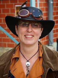 Mütter: Eine überraschende Anthologie : Bagus, Anja, van Org, Luci, von  Aster, Christian, Hildebrand, Axel, Theobald, Isa, Rüther, Sonja, Rohm,  Guido, Daut, Tom, Schierding, Tanja: Amazon.de: Bücher