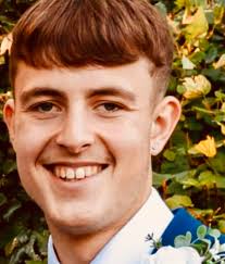 Heartfelt Tributes Paid to Brynmawr Man Ethan Powell After Tragic #A465  Collision 🕊️🏴󠁧󠁢󠁷󠁬󠁳󠁿 The community of #Brynmawr is in mourning  following the tragic loss of Ethan Powell, a much-loved young man whose