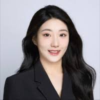 Sylvia Tong's Instagram, Twitter & Facebook