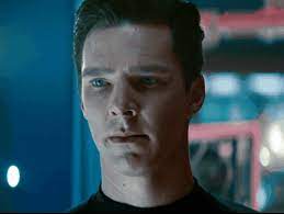 Though he's meant to be south asian, khan was originally played by latinx actor ricardo montalban in the star trek episode space seed and the feature film star trek ii: Benedict Cumberbatch As Khan In Star Sterne Trek Into Darkness 2013 Benedict Cumberbatch Foto 40757393 Fanpop