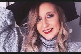 Anna Mirenzi's Instagram, Twitter & Facebook