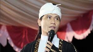 Gus miftah dakwah di club special tahun baru gus miftah ngerjain penyanyi sampai cemberut. Pengajian Gus Miftah Home Facebook