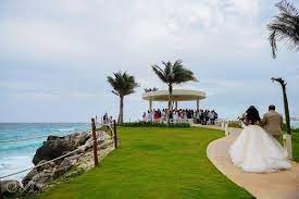 Hyatt Ziva Cliff Side Gazebo Wedding Ashley And Kareem Gazebo Wedding Hyatt Ziva Cancun Cancun Wedding