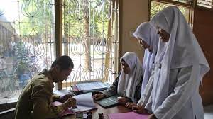 Untuk fotokopi legalisir kk, ktp, akta, ijazah ada batas berlakunya atau tidak dari tanggal legalisirannya? Kapan Kedaluwarsanya Dokumen Legalisir Tribun Jogja