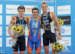 My first reaction was confusion, then panic. Triathlon Marred As Alistair Brownlee Collapses In Hyde Park Daily Mail Online